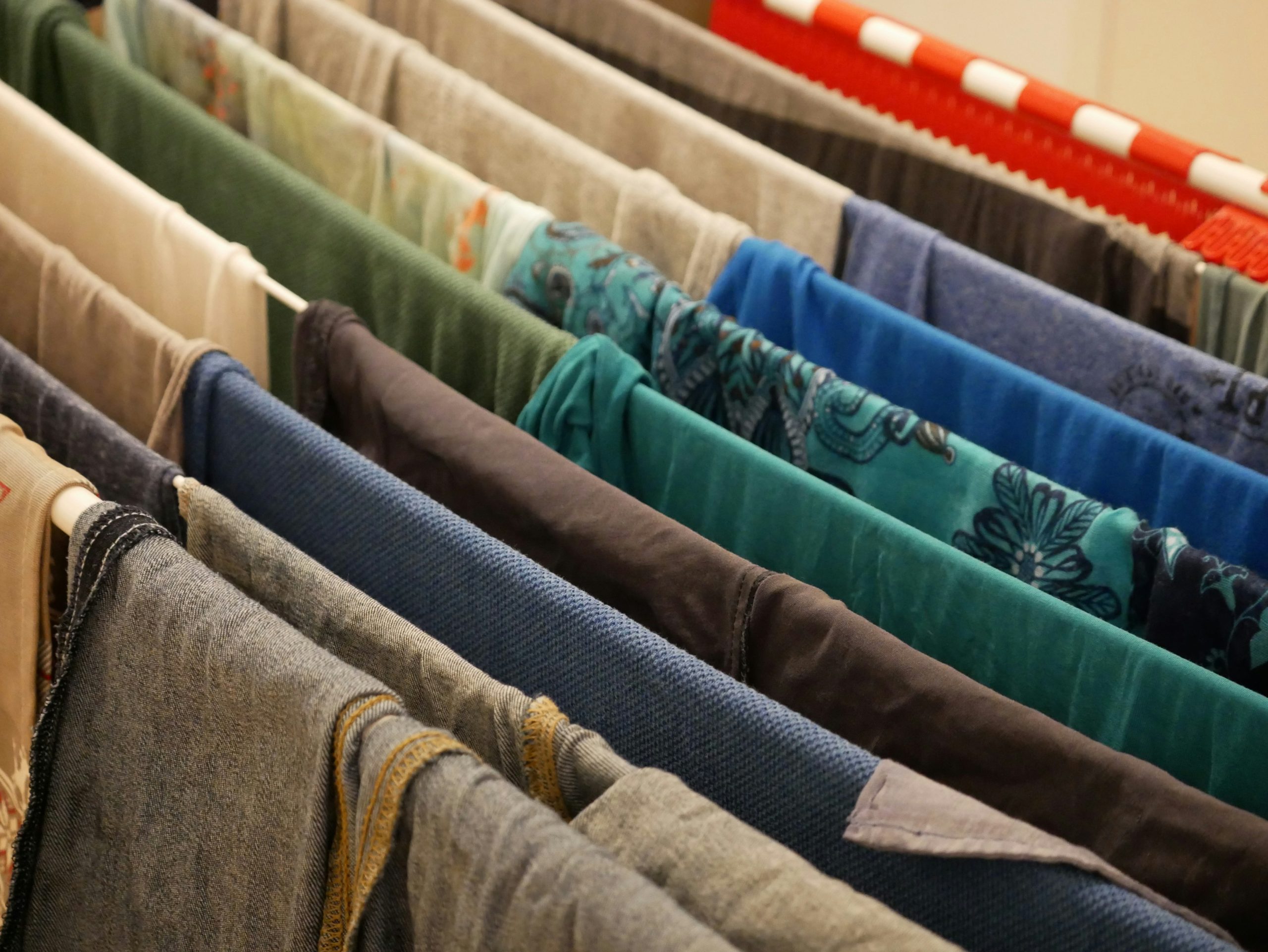 Laundry Kiloan: Beneran Bersih dan Higienis Gak Sih? Yuk, Intip Rahasianya!